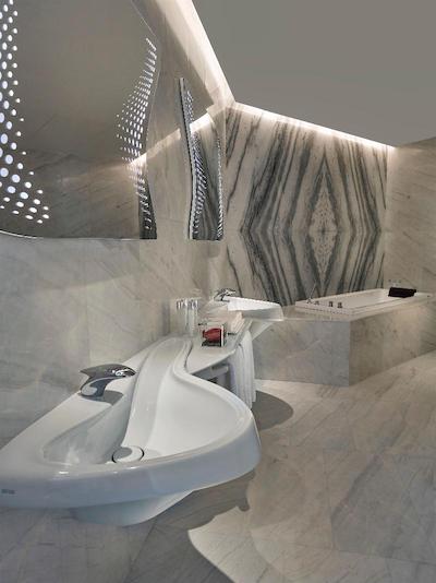 می دبی بای ملیا