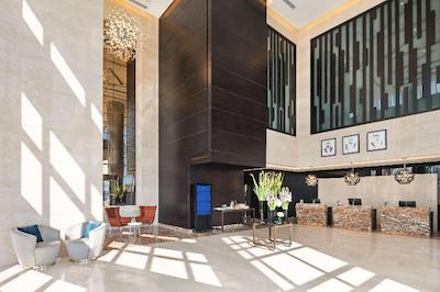 رادیسون بلو هتل دبی کانال ویو