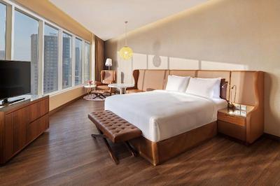 رادیسون بلو هتل دبی کانال ویو