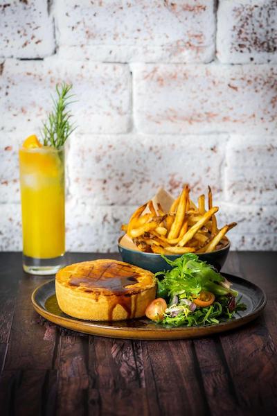 رادیسون بلو هتل دبی کانال ویو