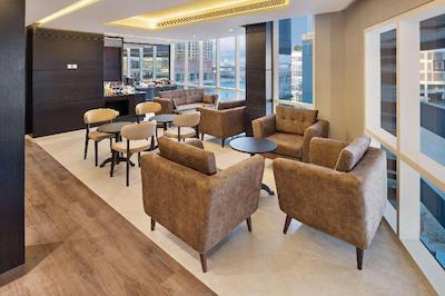 رادیسون بلو هتل دبی کانال ویو