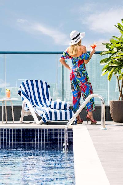 رادیسون بلو هتل دبی کانال ویو