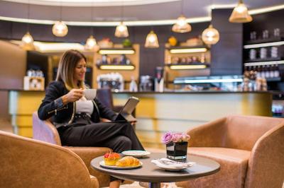 رادیسون بلو هتل دبی کانال ویو