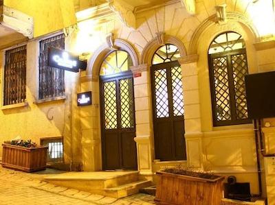 کالانت رزیدنس