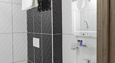 دمیر سویت هتل