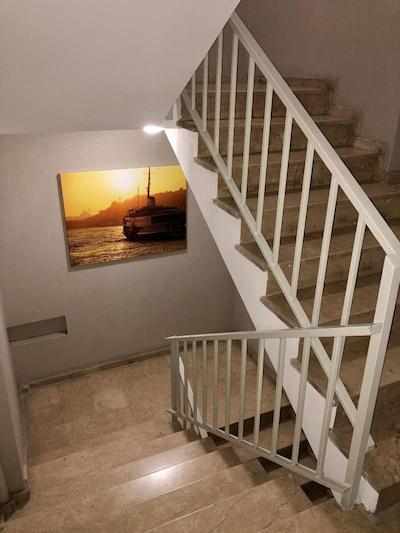 ارا پالاس هتل