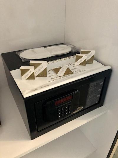 ارا پالاس هتل