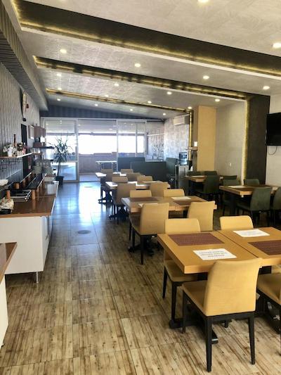 ارا پالاس هتل