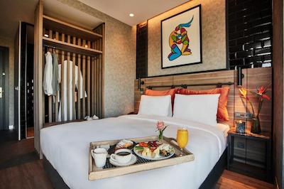 آوانتگارد هتل شیشلی