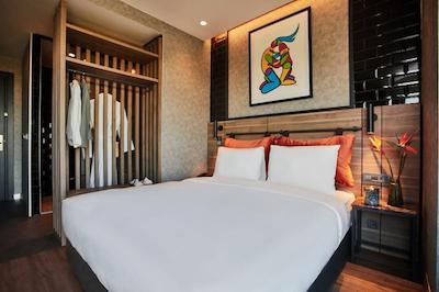 آوانتگارد هتل شیشلی