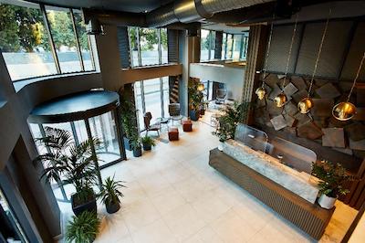 آوانتگارد هتل شیشلی