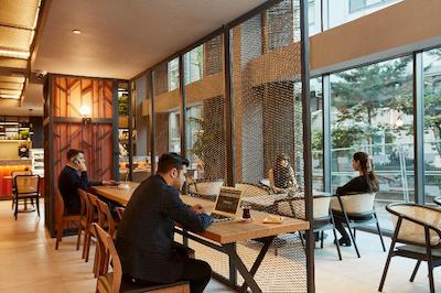 آوانتگارد هتل شیشلی