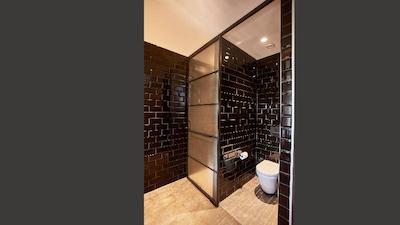 آوانتگارد هتل شیشلی