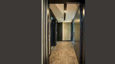 آوانتگارد هتل شیشلی