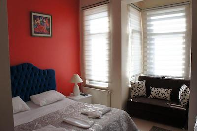 باربا رزا رزیدنس