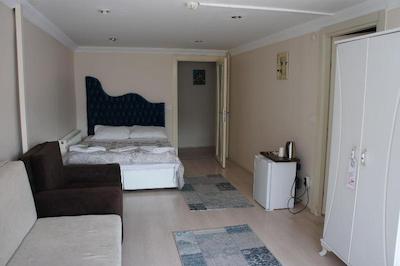 باربا رزا رزیدنس