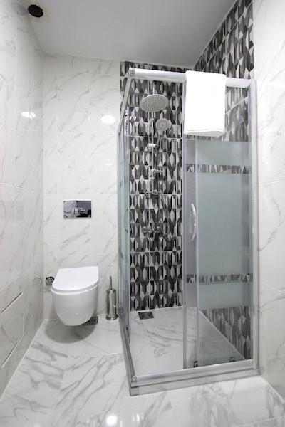 آوراسیا کویین هتل