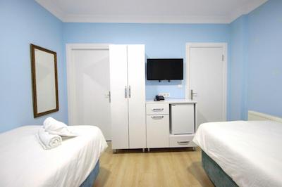 آوراسیا کویین هتل