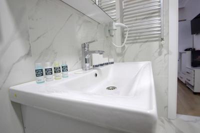 آوراسیا کویین هتل