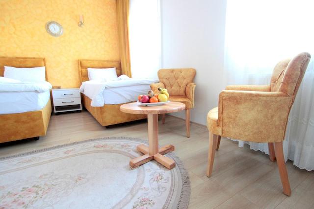 آوراسیا کویین هتل