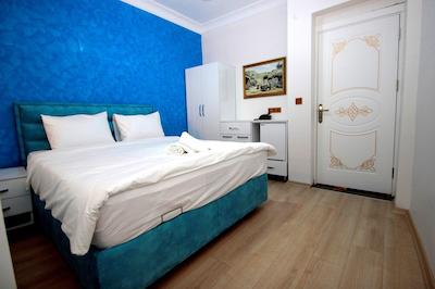 آوراسیا کویین هتل