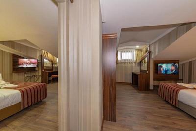 ویزیون دلوکس هتل