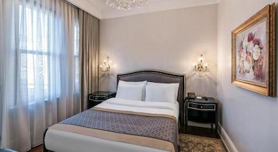 1890 سوییت هتل