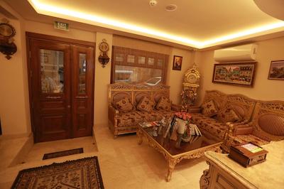 آتلانتیس رویال هتل