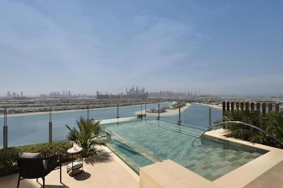 آتلانتیس رویال هتل