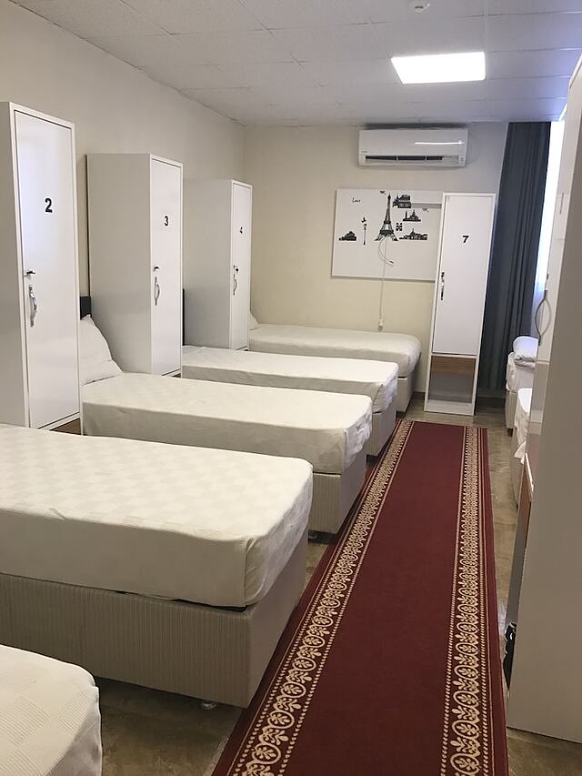 اکسپرس اینچی ایرپورت هتل