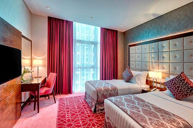 ROYAL CONTINENTAL SUITES