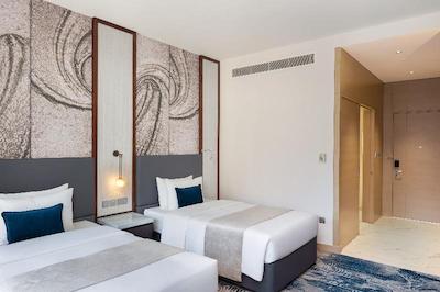 نواتل دوبی گلد دیستریکت