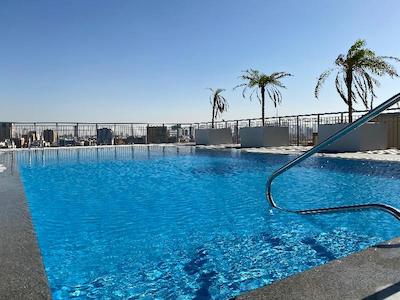 نواتل دوبی گلد دیستریکت