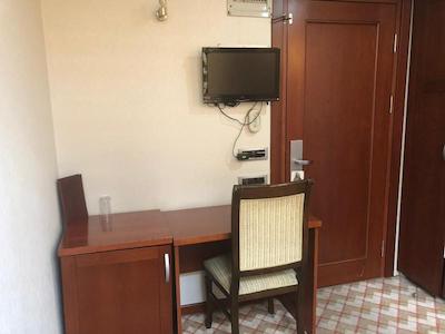 گرند مرین ایرپورت هتل