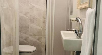 لا مر بوتیک هتل