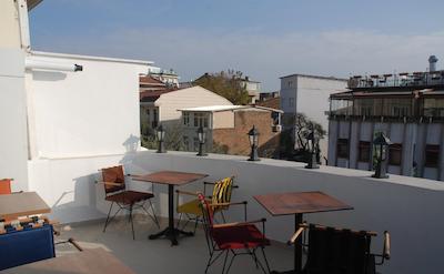 لا مر بوتیک هتل