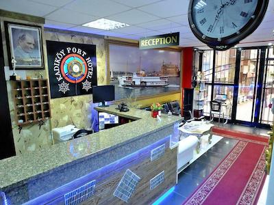 کادیکوی پورت هتل