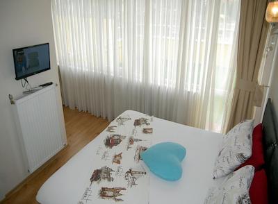 کادیکوی پورت هتل