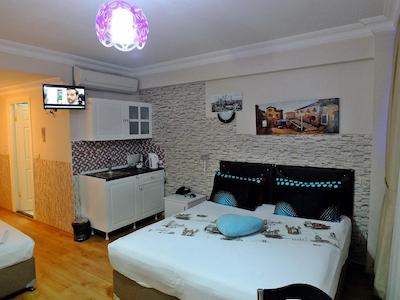 کادیکوی پورت هتل