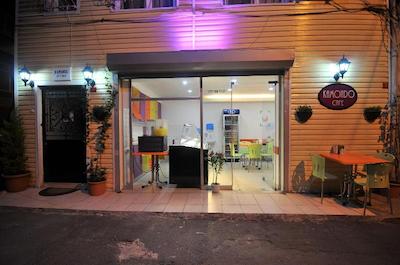 کاموندو آپارتمنتز