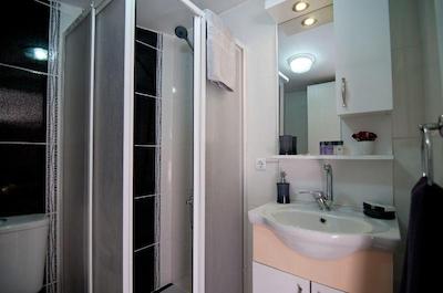 کاموندو آپارتمنتز