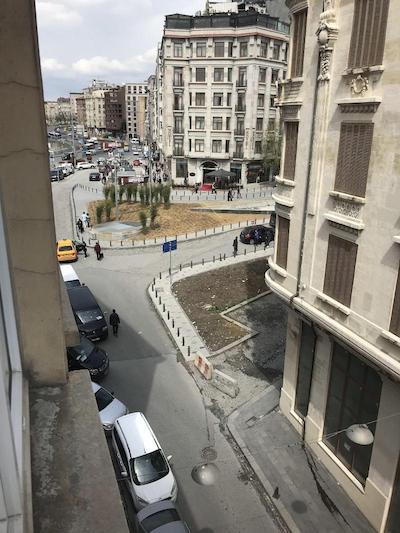 کاموندو آپارتمنتز