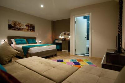 کاموندو آپارتمنتز