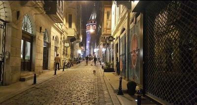 کاموندو آپارتمنتز