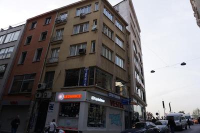 کاموندو آپارتمنتز