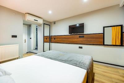 مایر سلکت هتل