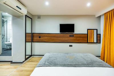 مایر سلکت هتل