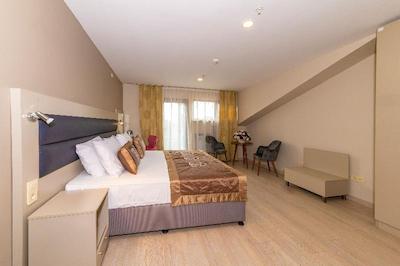 لاکسرا بومونتی