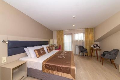 لاکسرا بومونتی