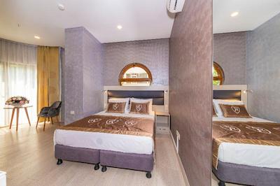 لاکسرا بومونتی